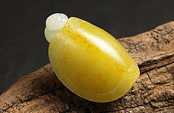認(rèn)識(shí)正宗新疆和田玉籽料的皮色（圖片）