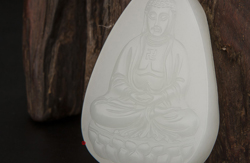 我們?nèi)绾钨徺I玉牌?