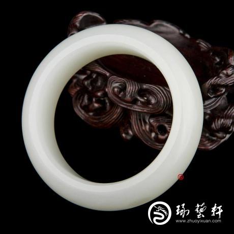 【琢藝軒】新疆和田玉白皮一級白玉籽玉手鐲   107克