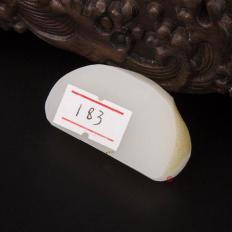 新疆和田玉黃皮羊脂白玉籽玉原料 27克