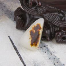 新疆和田玉紅皮沁色羊脂白玉籽玉 原石 10.9克