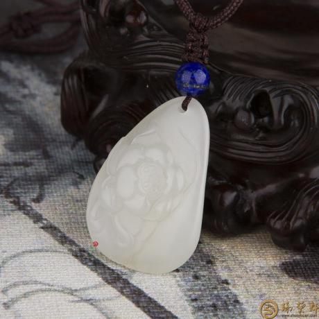【琢藝軒】新疆和田玉白皮一級(jí)白玉籽玉掛件 荷花 8.6克