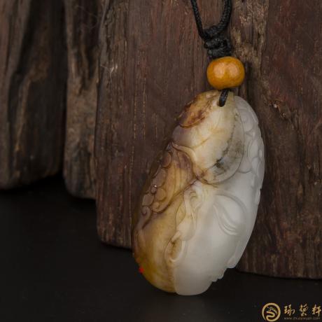 【琢藝軒】新疆和田玉紅皮白玉籽玉掛件（獨(dú)籽） 紅妝 9.2克