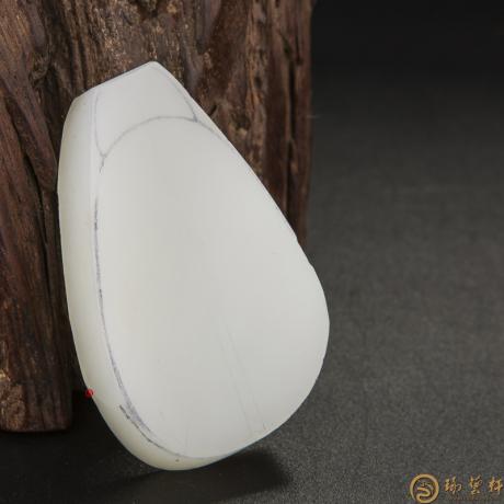 【琢藝軒】新疆和田玉白皮一級白玉籽玉 原料 69克