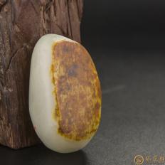 新疆和田玉紅皮白玉籽玉 原料 111克