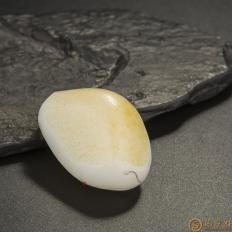 新疆和田玉灑金皮羊脂白玉籽玉 原料 37.8克