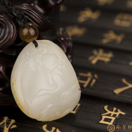 【琢藝軒】新疆黃皮白玉籽玉掛件 官升一品 12克