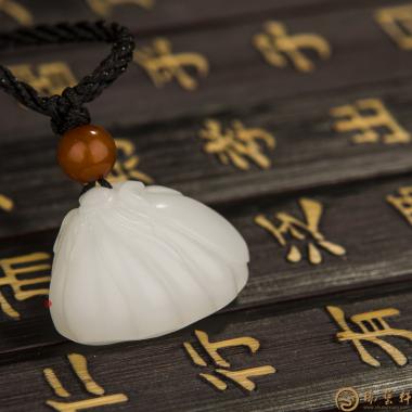 新疆和田羊脂白玉籽玉掛件 蓮蓬 7克