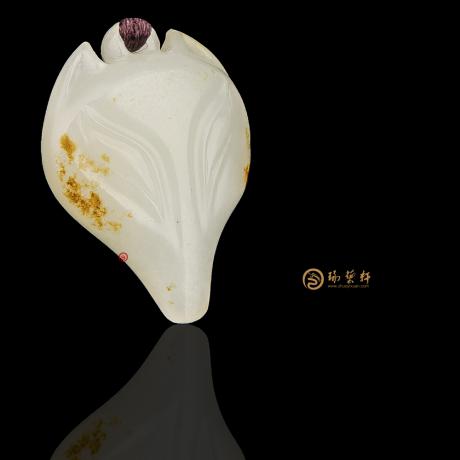 【琢藝軒】新疆和田黃皮一級白籽玉掛件 媚 4克