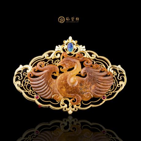 【琢藝軒】新疆和田紅沁籽玉金鑲玉 鳳 14.9克